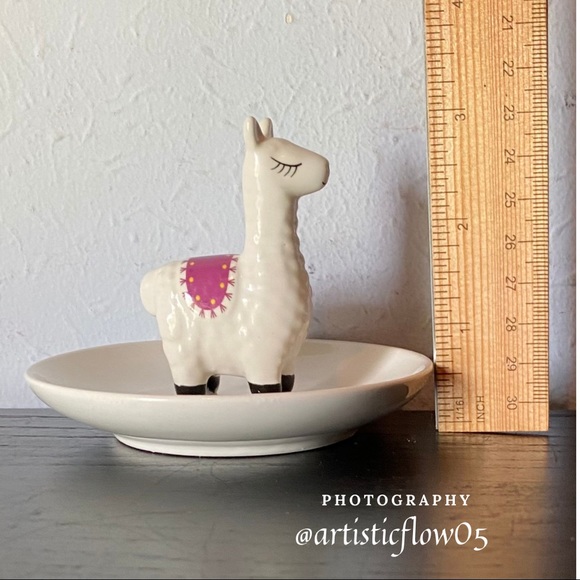 NEW! Ceramic Llama Trinket Tray Ring Holder - Picture 6 of 8
